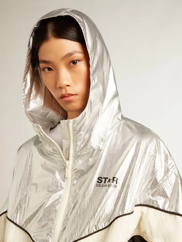 Damen-Windjacke aus silber-schwarzem Funktionsstoff