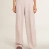 Damenhose aus rosa, tailliertem Wollstoff