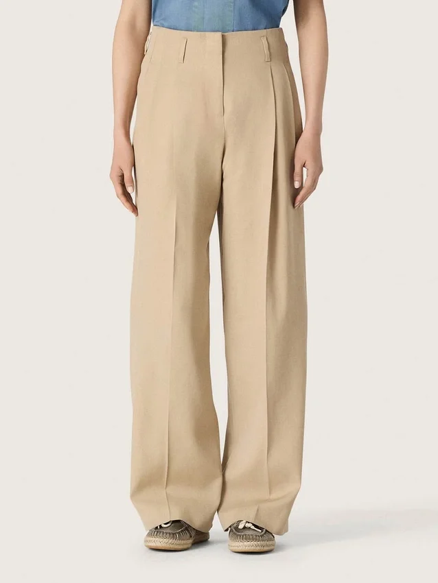 Damenhose aus Wollgabardine in Sand