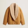 Damenjacke aus Schafsfell mit breitem Shearling-Schalkragen