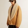 Damenjacke aus Schafsfell mit breitem Shearling-Schalkragen