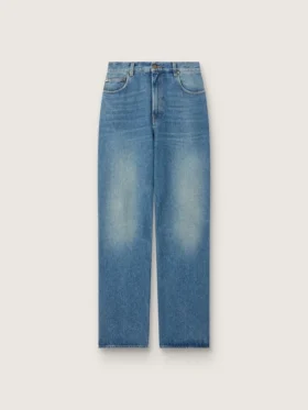 Damenjeans mit mittlerer Waschung