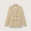 Doppelreihiger Damen-Blazer in Sand mit goldenen Wappenknöpfen