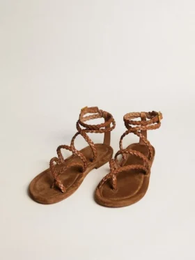 Flache Penelope-Sandalen für Damen aus tabakfarbenem Leder mit Wildledersohle