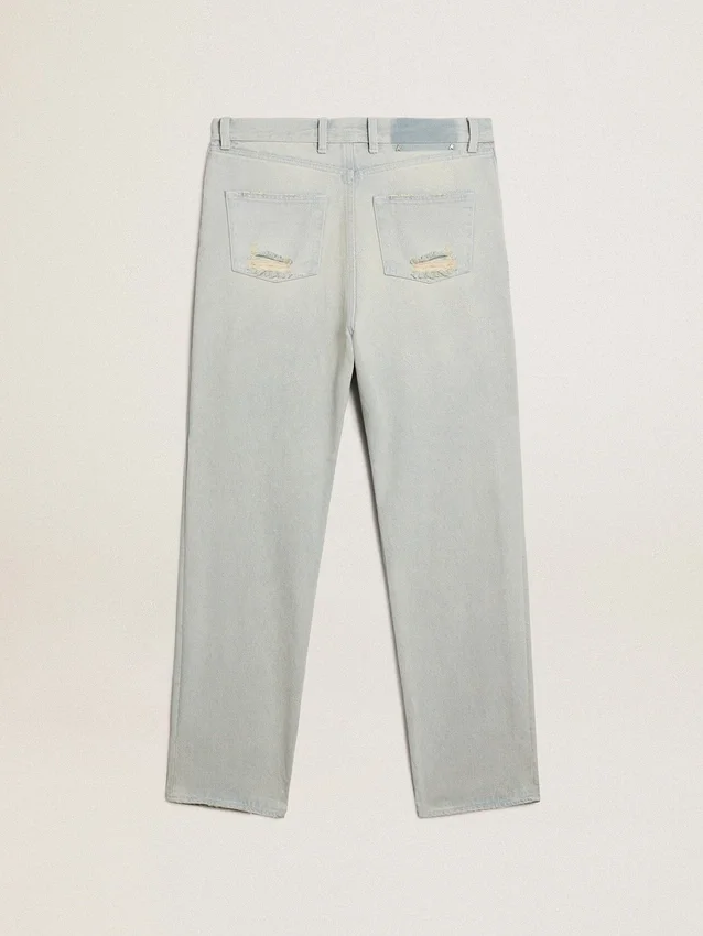 Gebleichte Damenjeans mit Cabochon-Kristallen