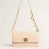 Gioia-Tasche aus hellrosa genarbtem Leder mit goldenen Details