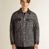 Graue Jacke im Fischgrätenmuster mit schwarzen Lederdetails