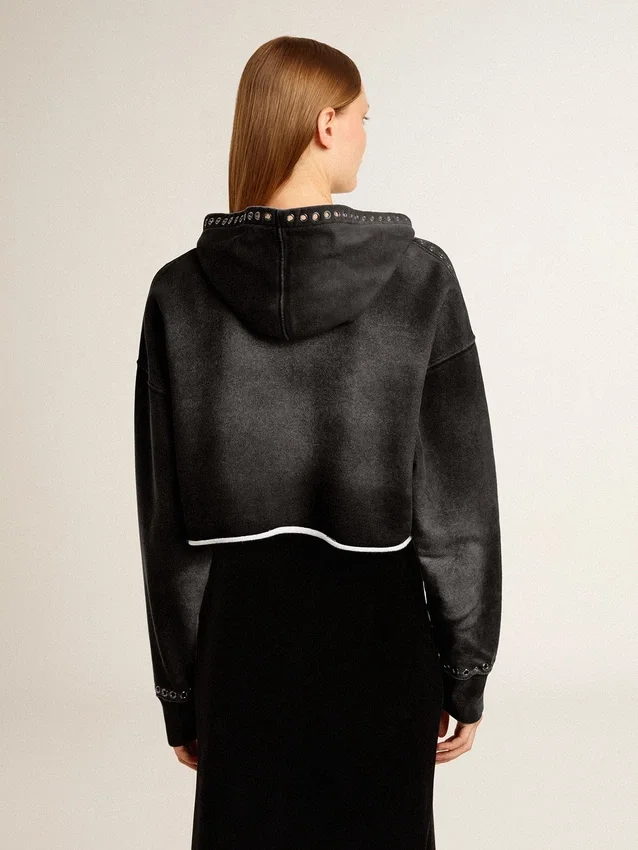 Graues, kurz geschnittenes Sweatshirt mit Used-Look