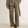 Grüne Damenhose aus einer Viskose-Seidenmischung mit Blumenmuster