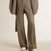 Grüne Damenhose aus einer Viskose-Seidenmischung mit Blumenmuster