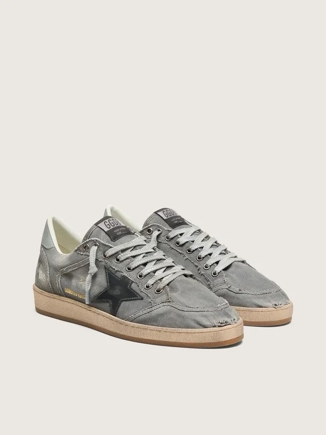 Herren-Ball Star LTD in grauem Denim mit schwarzem Lederstern