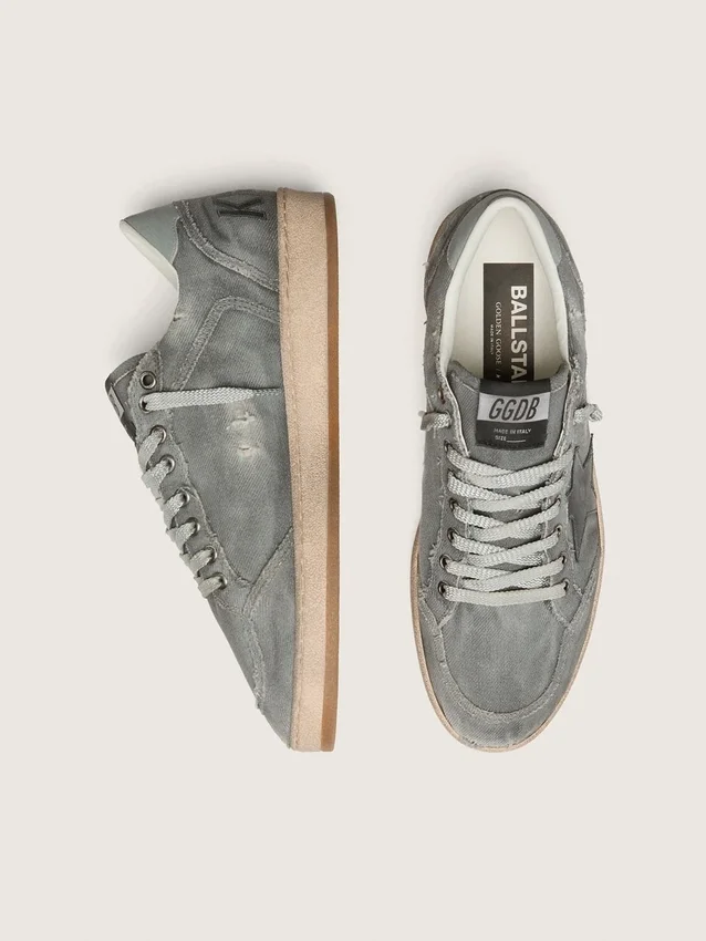 Herren-Ball Star LTD in grauem Denim mit schwarzem Lederstern