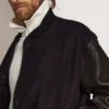 Herren-Bomberjacke aus dunkelblauer Wolle mit Lederärmeln