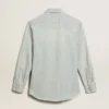 Herren-Denim-Hemd aus gebleichtem Denim mit gehämmerten Nieten