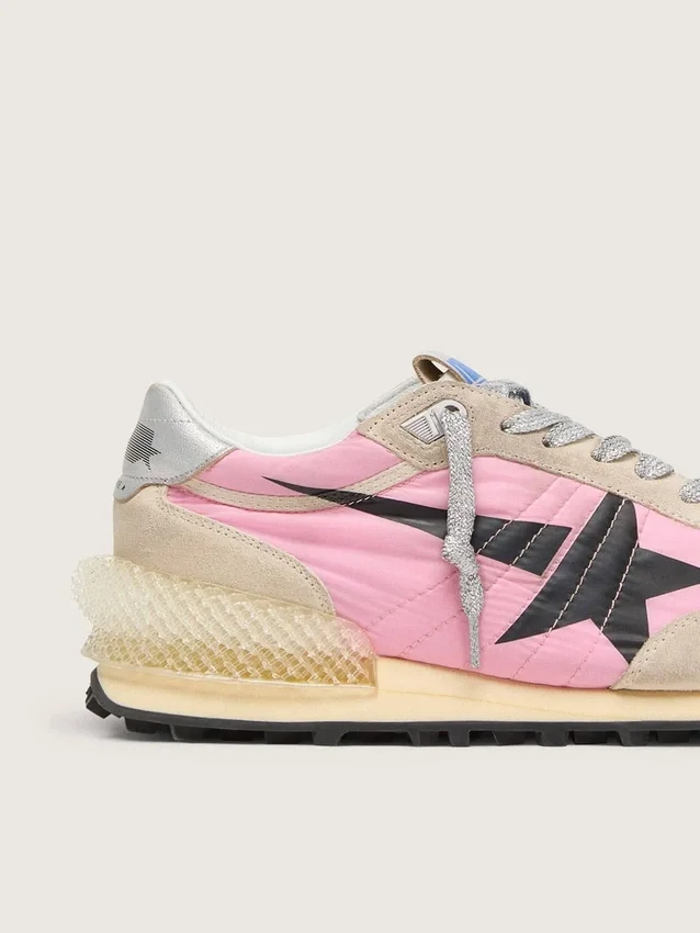 Damen-Marathon aus rosa Nylon und beigem Wildleder mit aufgedrucktem schwarzem Stern