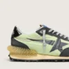 Damen-Marathon mit grünem Nylon-Obermaterial und schwarzem Stern