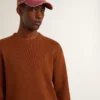 Herren-Pullover mit Rundhalsausschnitt und Logo auf dem Rücken