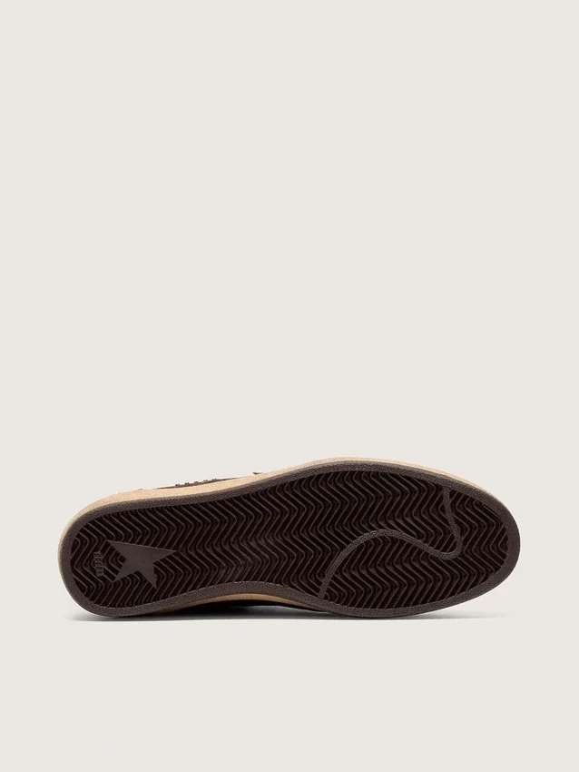 Herren-Sneaker «Ball Star» aus braunem Wildleder mit braunem Lederstern und Fersenlasche