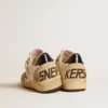 Herren-Sneaker «Ball Star LTD» aus Nappaleder mit rotem Lederstern und Lederlasche an der Ferse