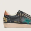 Herren-Sneaker «Ball Star LTD» aus schwarzem Leder mit grün gesticktem Stern