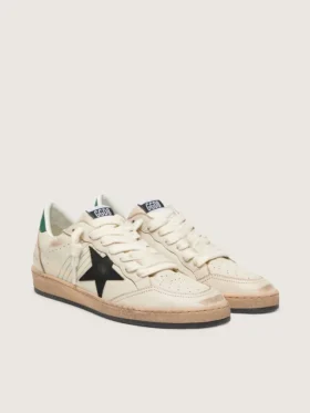 Herren-Sneaker «Ball Star» mit schwarzem Lederstern und grüner Lederlasche an der Ferse