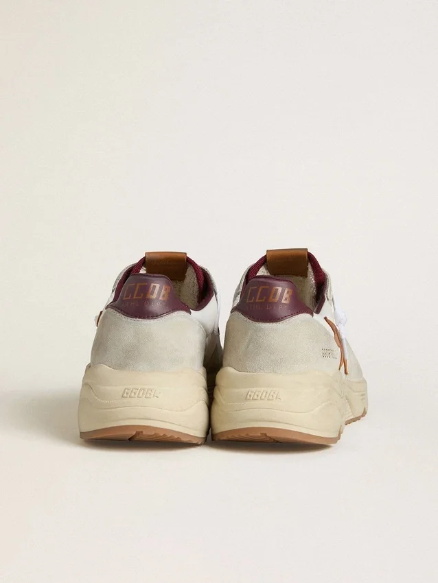 Herren-Sneaker mit Running Sole aus Nylon und Wildleder mit braunem Lederstern und burgunderroter Lederlasche an der Ferse