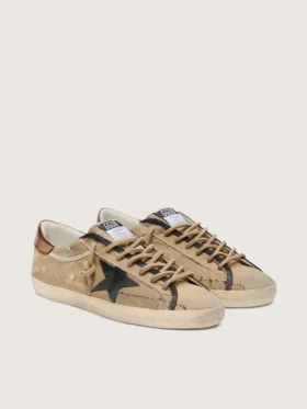 Herren-Super-Star LTD aus beigem Canvas mit schwarzem Lederstern