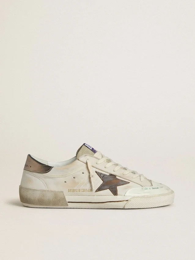 Herren-Super-Star LTD aus Wildleder mit braunem Lederstern und Fersenlasche aus Metallic-Leder