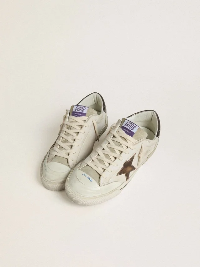 Herren-Super-Star LTD aus Wildleder mit braunem Lederstern und Fersenlasche aus Metallic-Leder