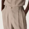 Herrenhose aus grauer Wollmischung mit Nadelstreifenmuster