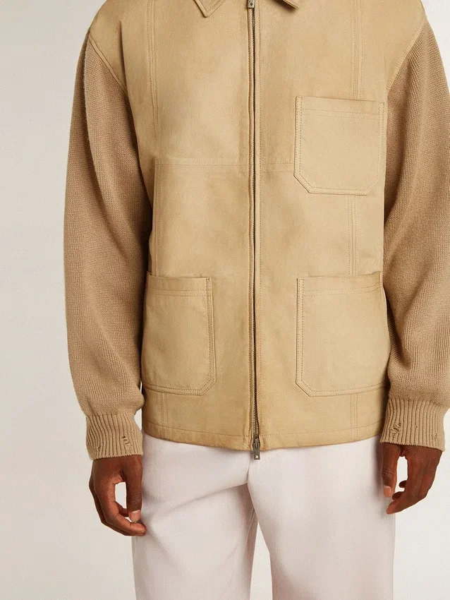 Herrenjacke aus travertinfarbenem Nubukleder mit Ärmeln und Rücken aus Wollmischung
