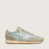 Herrenmodell «Marathon» mit hellblauem Nylon-Obermaterial und pastellblauem Stern