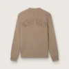 Herrenpullover aus helltaupefarbener Bio-Baumwolle mit gesticktem Logo