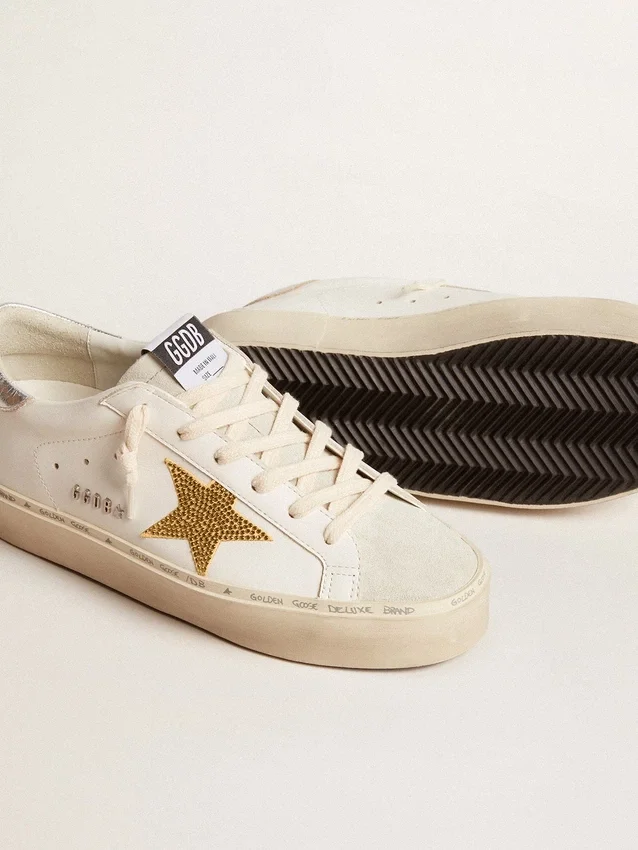 Hi Star mit Swarovski-Kristallstern und silberner Lederlasche an der Ferse