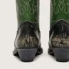 Hohe Wish Star-Damenstiefel aus schwarzem Leder mit grünem Lederschaft und weisser Stickerei