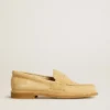 Jerry-Loafer aus ecrufarbenem, gewachstem Wildleder