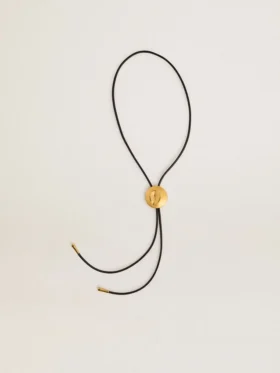 Jewelmates Bolo-Krawattenhalskette aus schwarzem Leder mit Details aus antikem Goldmetall