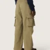 Journey-Cargohose für Jungen aus militärgrünem Baumwollgabardine mit Aufdruck
