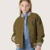 Journey Unisex-Bomberjacke aus militärgrünem Nylon-Twill mit gesticktem Aufnäher