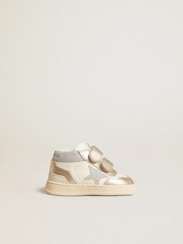 June Junior aus Nappa und metallischen Ledereinsätzen mit Glitzerstern
