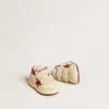 June Junior aus Nappa und Wildleder mit rotem Lederstern und Fersenlasche