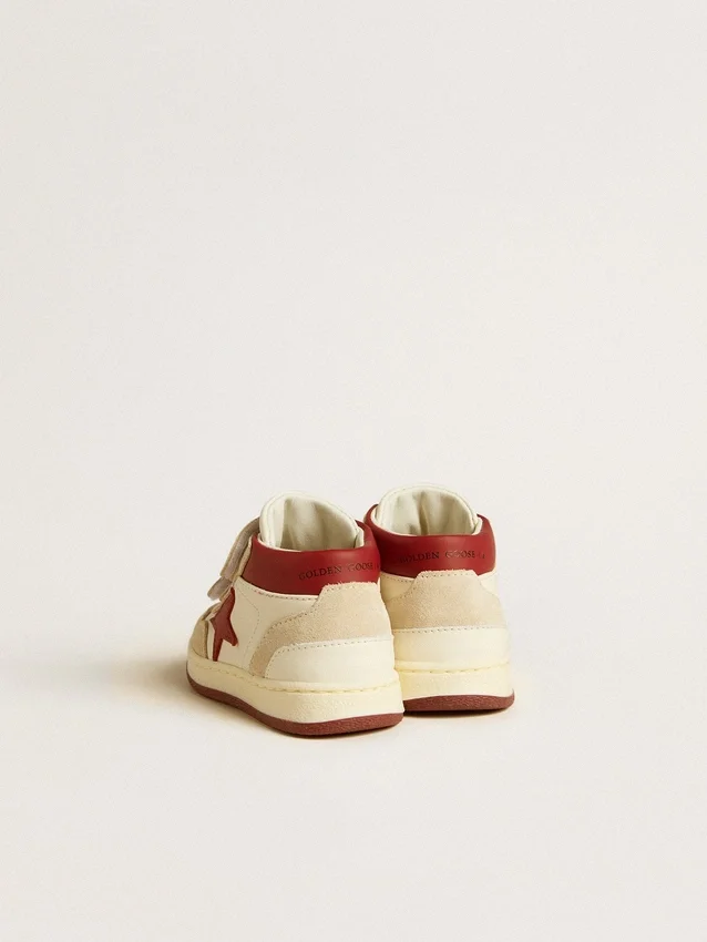 June Junior aus Nappa und Wildleder mit rotem Lederstern und Fersenlasche