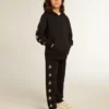 Jungen-Kapuzen-Sweatshirts in Schwarz mit kontrastierenden silbernen Sternen