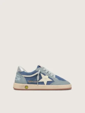 Young Ball Star aus hellblauem und denimblauem Wildleder mit weissem Lederstern