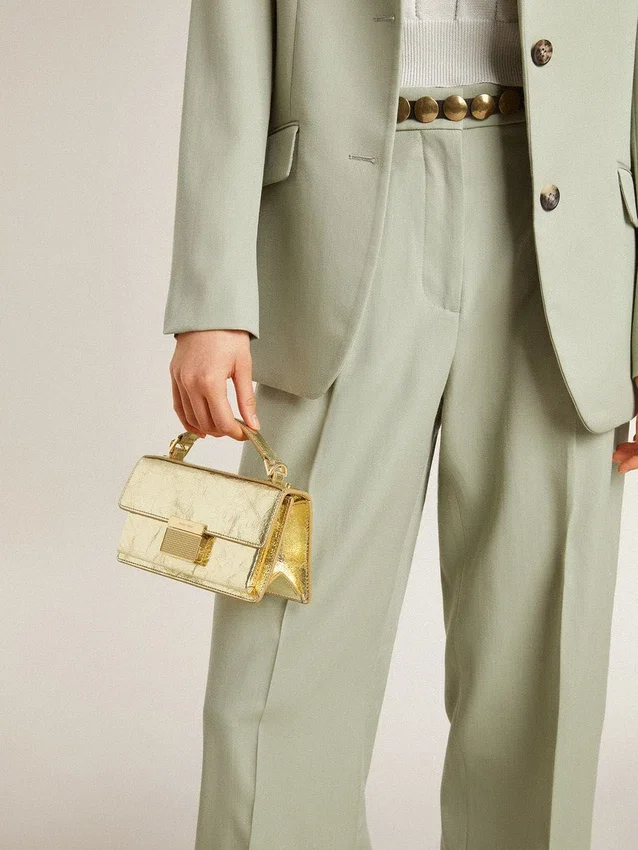 Kleine Venezia-Tasche aus goldmetallischem Leder mit goldenen Details