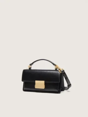 Kleine Venezia-Tasche aus schwarzem, geprägtem Leder mit goldenen Details