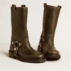 Kurt-Stiefel aus schwarzem Leder mit silberner Schnalle