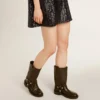 Kurt-Stiefel aus schwarzem Leder mit silberner Schnalle