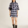Kurzes Hemdkleid für Damen mit 3D-Schachbrettmuster und Stickerei