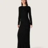 Langes Damenkleid aus schwarzem Mesh mit schwarzen Pailletten
